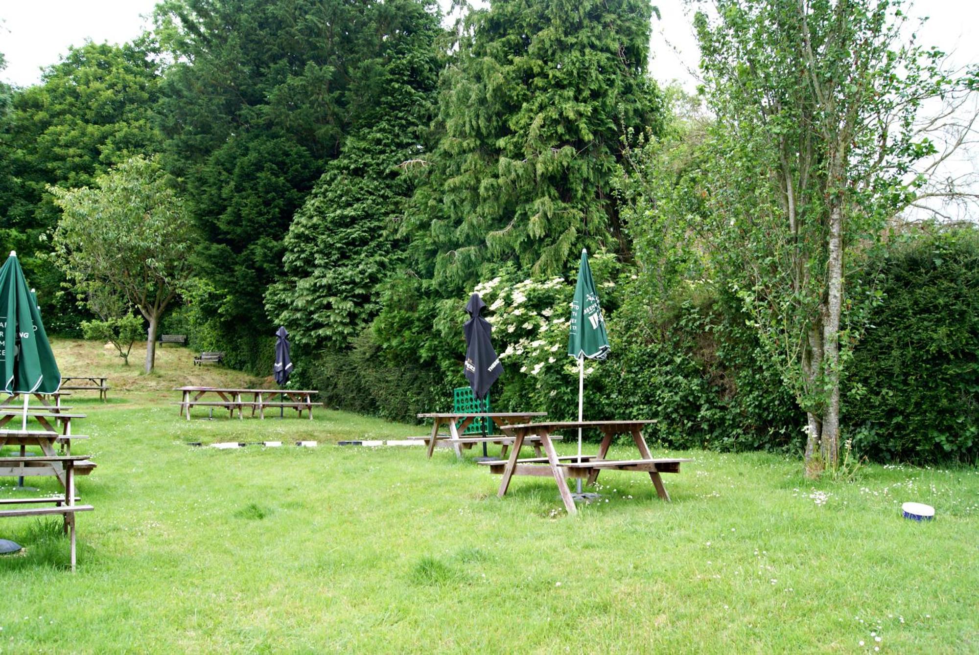 The Kings Arms Inn Montacute エクステリア 写真
