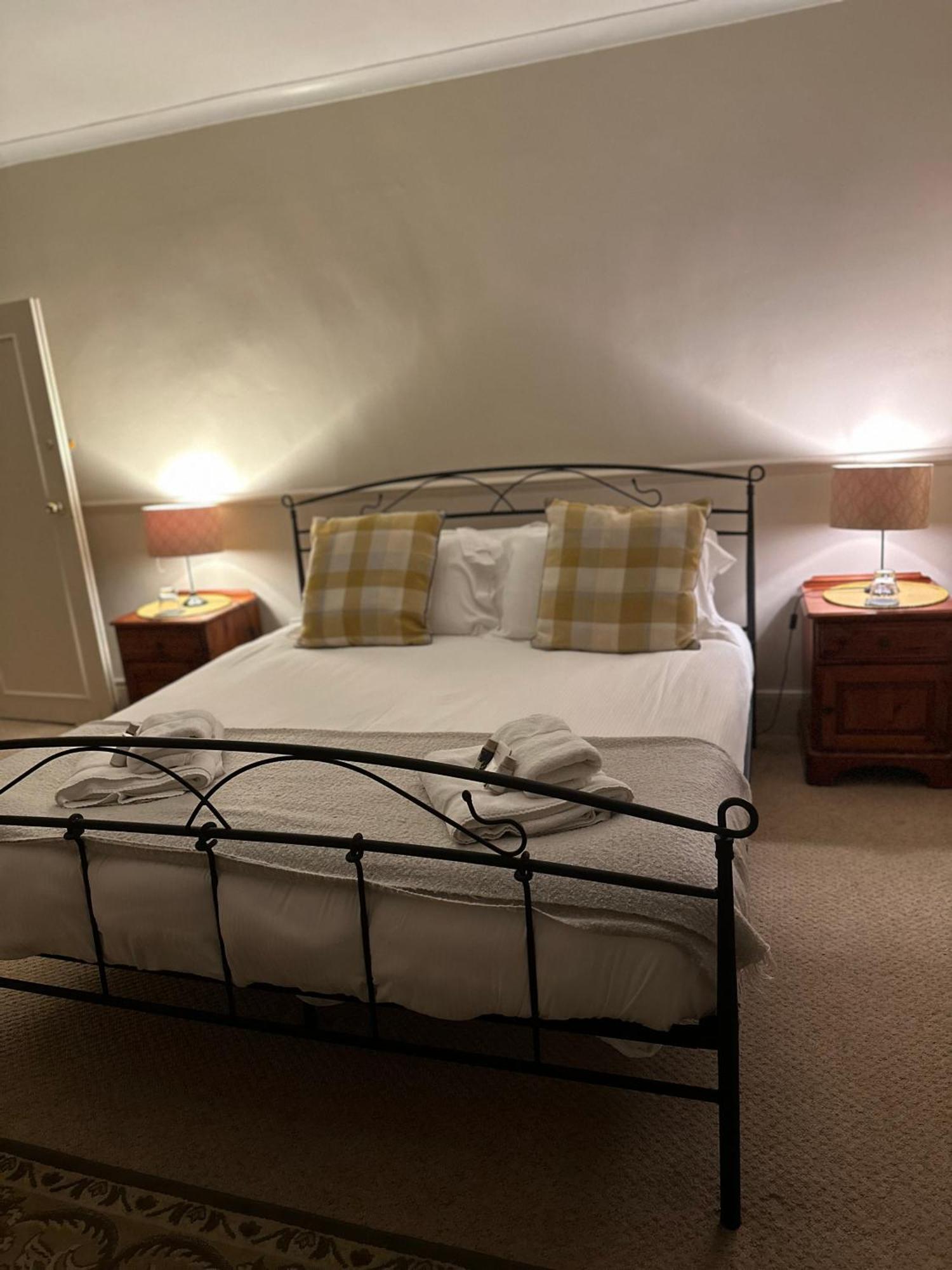 The Kings Arms Inn Montacute 部屋 写真