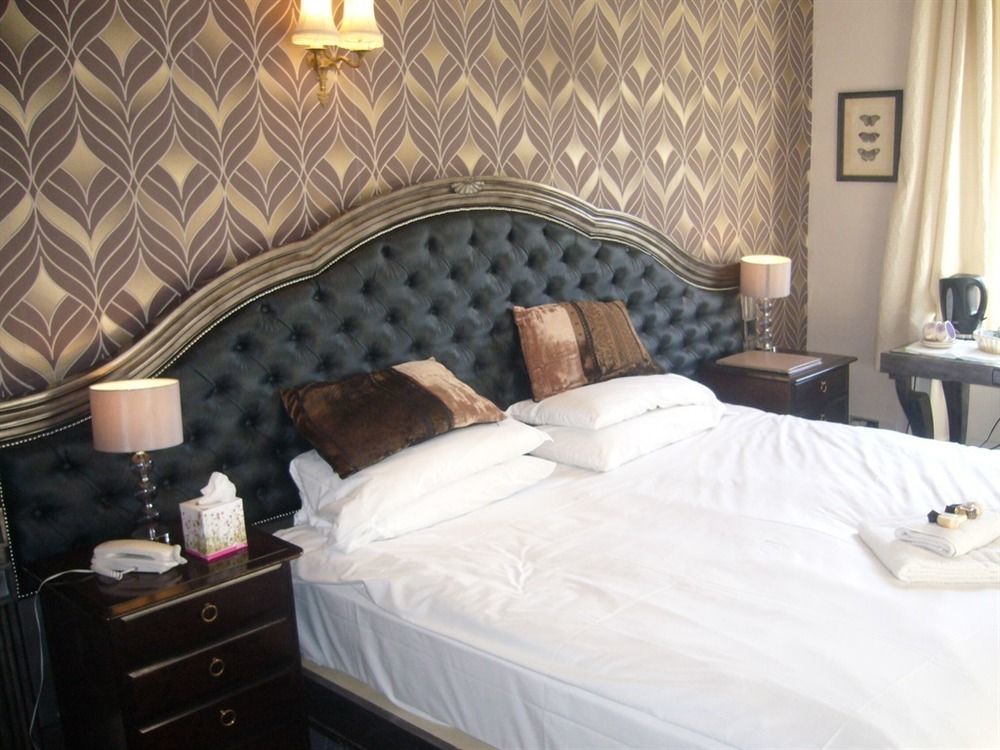 The Kings Arms Inn Montacute エクステリア 写真